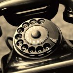 teléfono vintage analógico negro vintaged